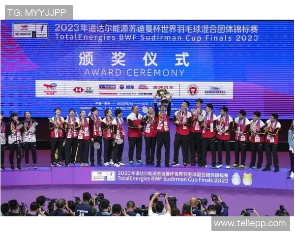 杭州羽毛球队在洲际杯中的耐力表现分析与精彩瞬间回顾 杭州羽毛球队在洲际杯中的耐力表现分析与精彩瞬间回顾