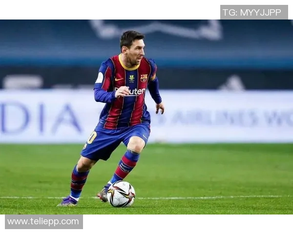 央视新闻报道的足球明星盘点及其精彩瞬间回顾